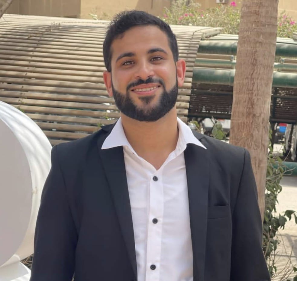 احجز موعد زيارة منزلية مع افضل دكتور  Mohamed Sobhy  باطنه